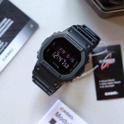 DW-5600CA-2(G-S*ock Limited Edition)
